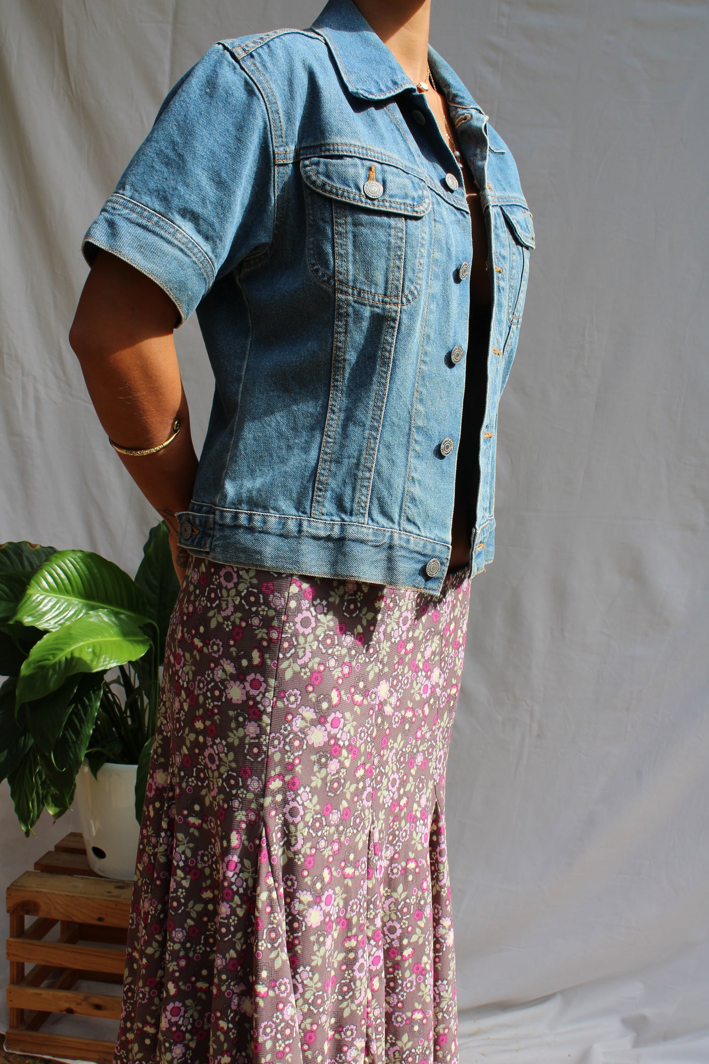 Vintage Light Wash Denim Short-Sleeve Jacket