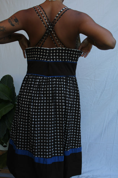 Vintage Retro Brown Diamond Print Midi Dress with Blue Trim